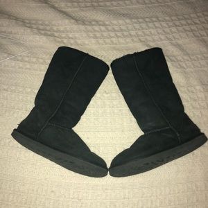 BLACK TALL UGG BOOTS